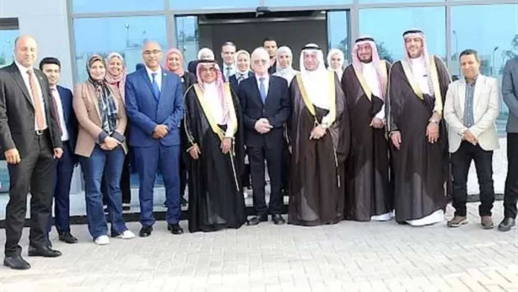 هيئة الدواء المصرية تستقبل وفدًا سعوديًا لبحث توطين صناعة فلاتر الغسيل الكلوي بالمملكة
