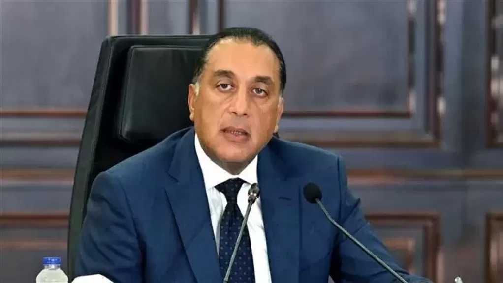 رئيس الوزراء يتابع تطورات حادث حريق سوق الخواجات بالمنصورة