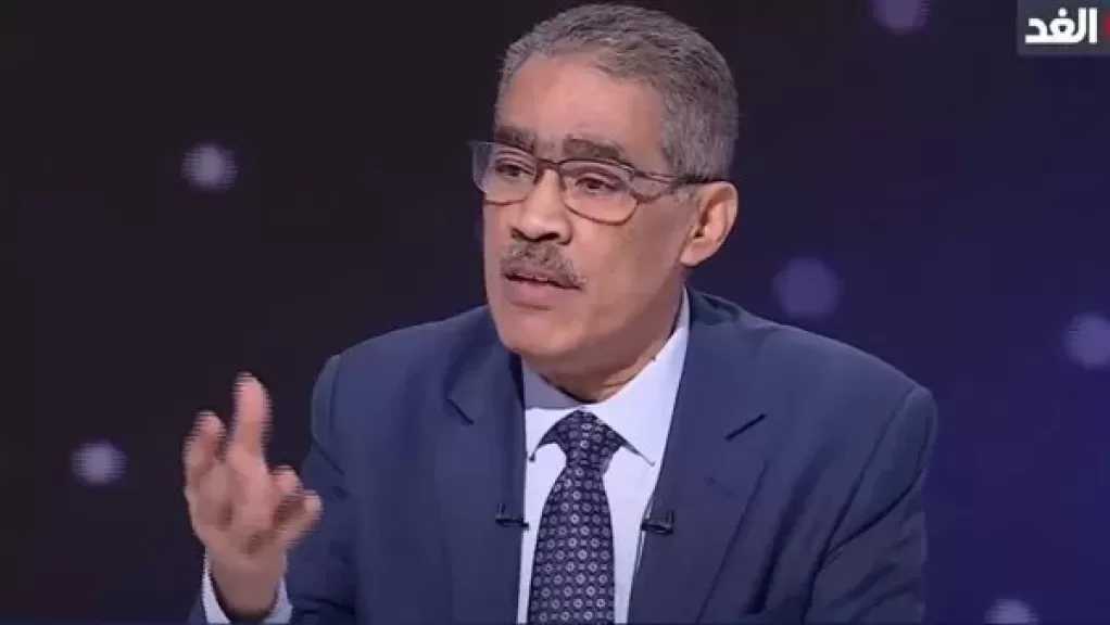 ضياء رشوان: لا تنسيق مع إسرائيل لخروج الفلسطينيين.. مصر لا تتراجع عن خطوطها الحمراء