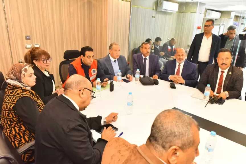 محافظ أسيوط: ضبط نصف طن عسل مجهول المصدر ومواد تموينية قبل بيعها في السوق السوداء بمركزي منفلوط والقوصية