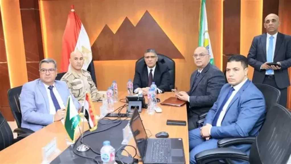 محافظ الجيزة يتابع فتح لجان الدائرة الثامنة ” إمبابة والمنيرة الغربية”