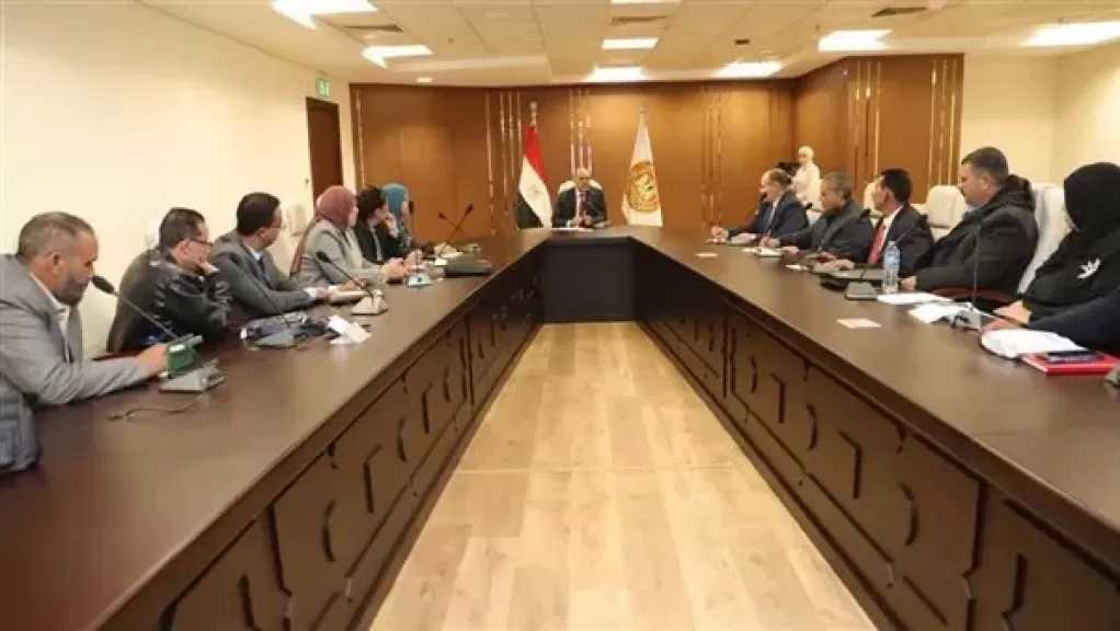 وزير العمل يجتمع بمتابعي الأحكام لاستعراض سير تنفيذ المحاضر وتذليل التحديات