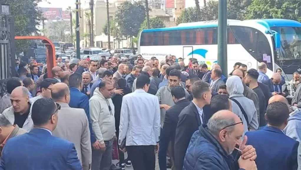 وفود من النقابات الفرعية تتوافد على مقر نقابة المحامين للمشاركة في جمعية المعاشات