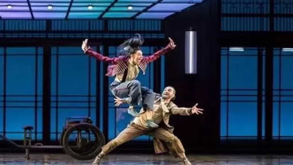 مهرجان صدى الأهرامات يستأنف فعالياته بعرض ”سيدتي الجميلة”