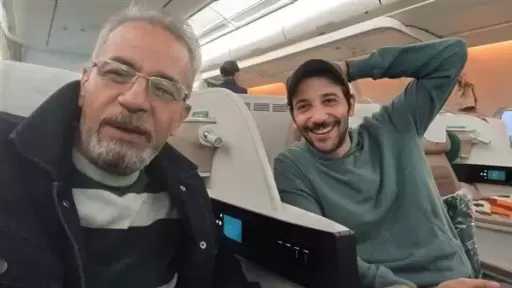 ”في طريقنا لجدة”.. صبري فواز وكريم قاسم في رحلة لمهرجان البحر الأحمر