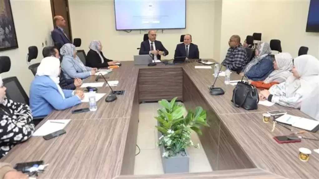 وزير العمل يشهد انطلاق أولى جلسات تدريب المفتشين على آليات تطبيق القانون الجديد