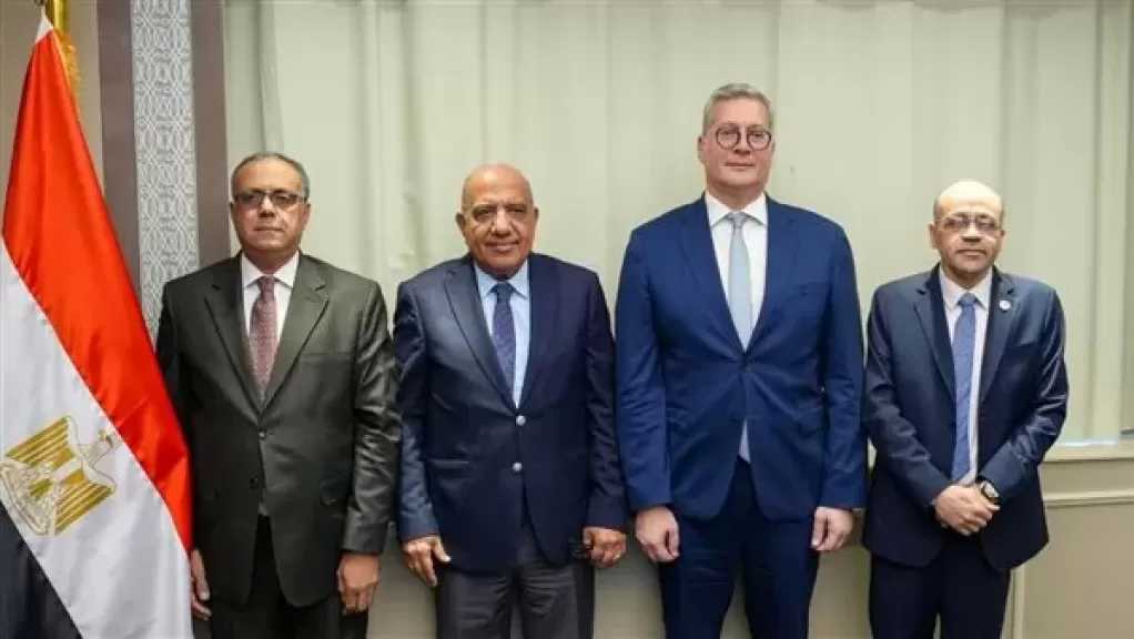 وزيرا الكهرباء والبترول يشهدان توقيع بروتوكول تعاون بين الهيئة العامة للبترول وهيئة المواد النووية