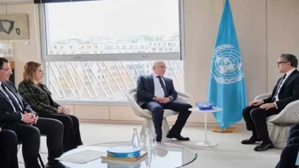 سفير مصر بباريس يقدم أوراق اعتماده إلى مدير عام ”اليونسكو”