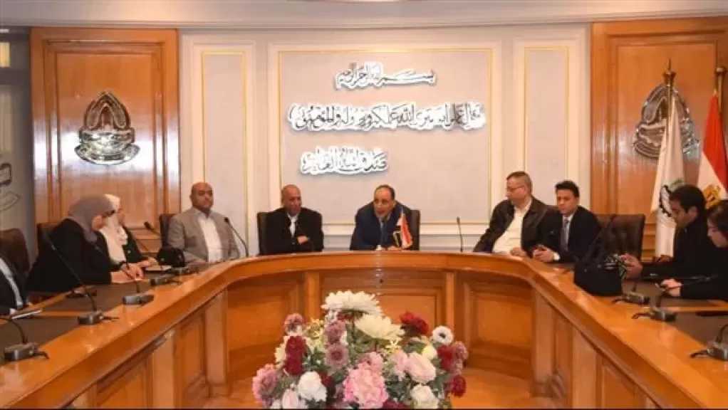 شعبة الطاقة تُعد مذكرة لـ”العشري”لعقد اجتماع مع ”الكهرباء”بشأن وقف آلية صافي القياس