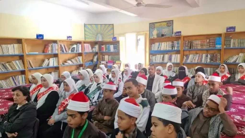 هيئة السكك الحديدية تنظم ندوة توعية لطلبة المدارس والمعاهد الدينية بفرشوط