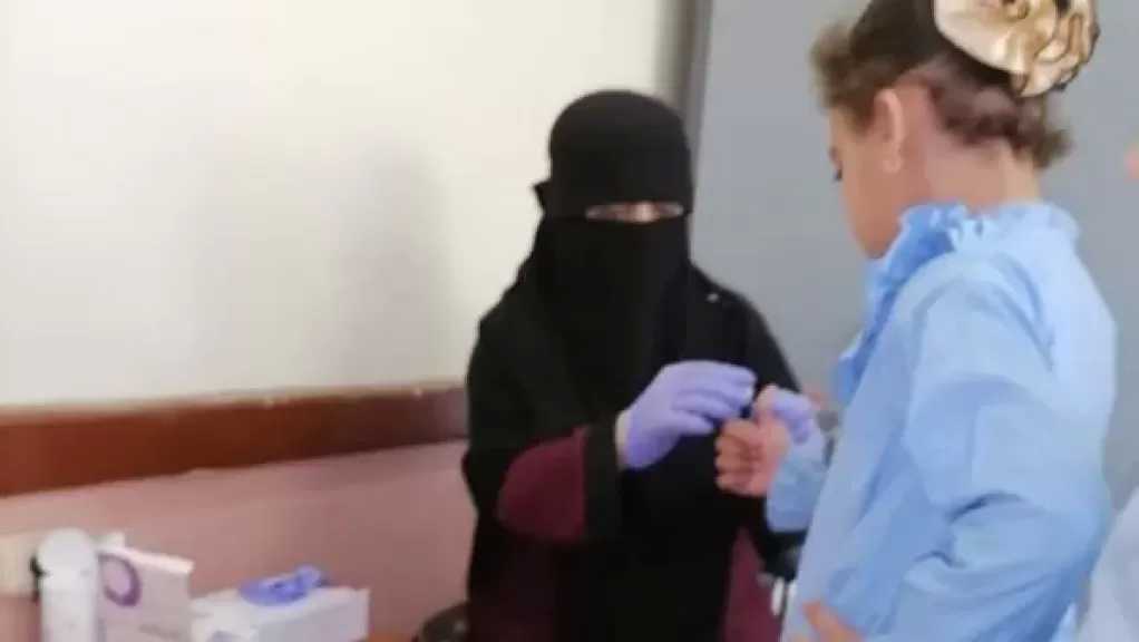 فحص 195 ألف طالب ضمن مبادرة 100 مليون صحة للكشف عن الأنيميا والسمنة بالمنيا