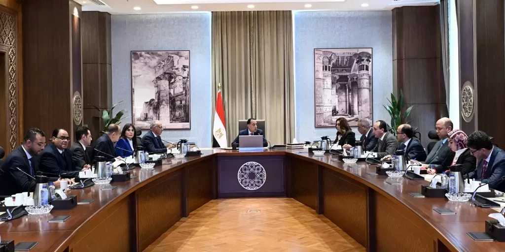 التفاصيل الكاملة لاجتماع رئيس الوزراء لمتابعة جهود مواجهة التعديات وحماية مجرى نهر النيل