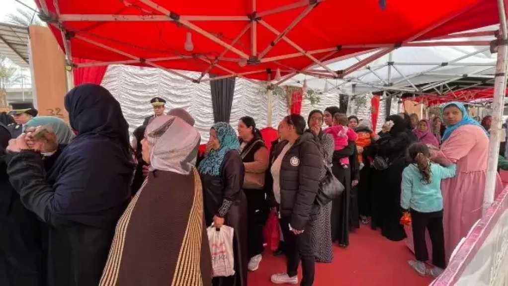 لليوم الثاني.. إقبال كبير على لجان بولاق الدكرور في إعادة انتخابات النواب