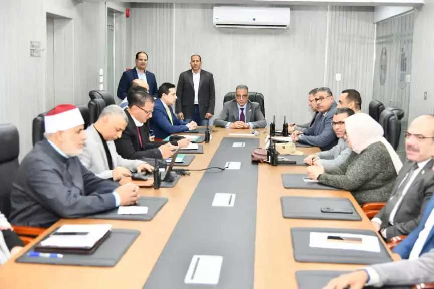 محافظ الفيوم يتابع انتظام لجان التصويت في اليوم الثاني لانتخابات مجلس النواب