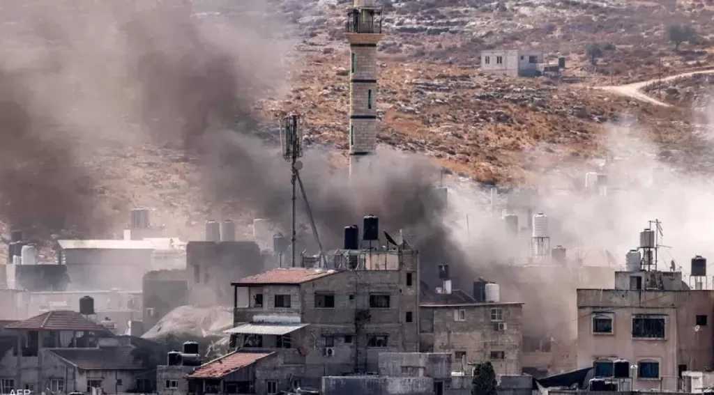 إيهود أولمرت: جرائم حرب إسرائيلية يومية في الضفة.. ولن أسكت عن هذا