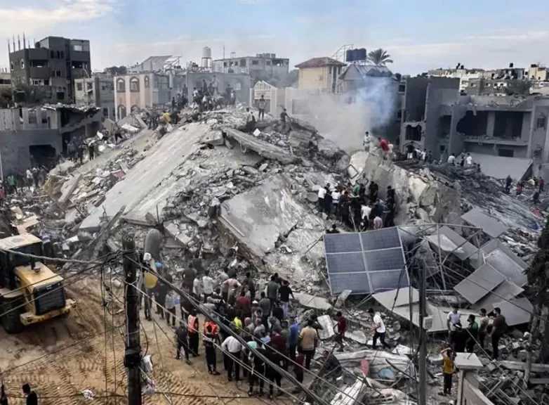 شهيدة و5 جرحى في قصف للاحتلال الإسرائيلي بمخيم جباليا شمال غزة