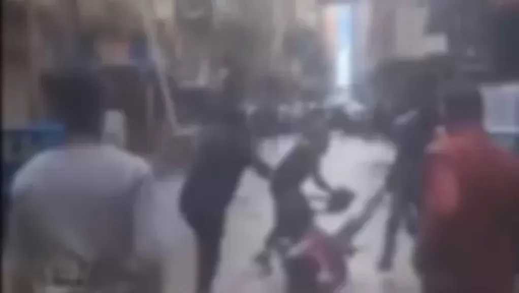 أسلحة بيضاء وإصابات.. القبض على طرفي معركة بالإسكندرية