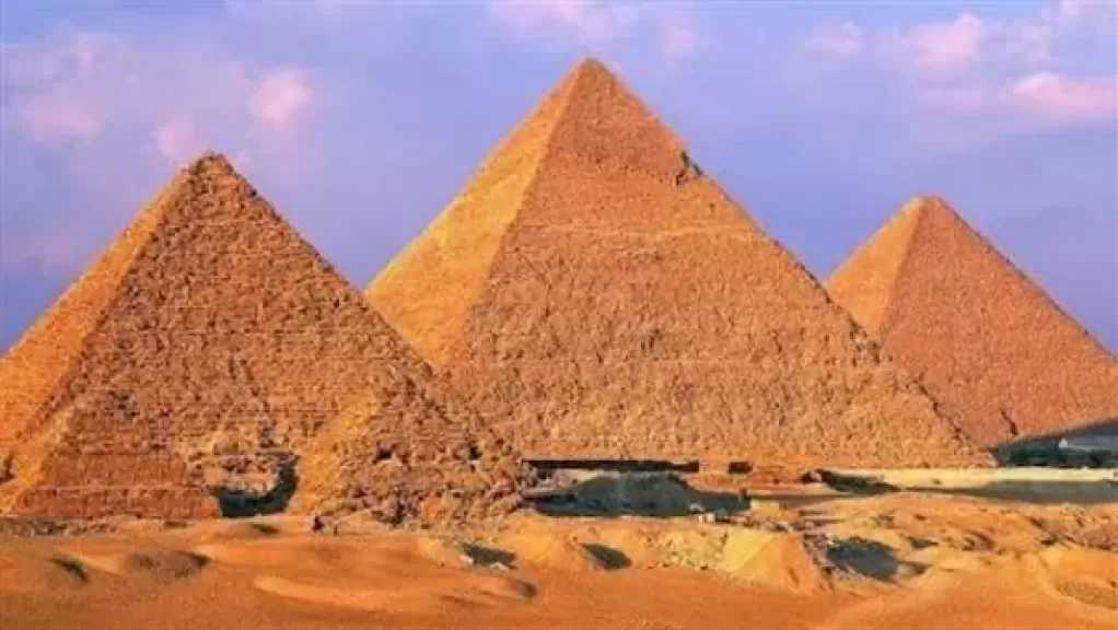 وسيم السيسي يكشف تفاصيل مذهلة عن الطاقة الكامنة في الأهرامات