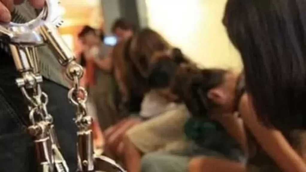 قرار بشأن حبس 4 سيدات ورجل تزعموا شبكة للأعمال المنافية للآداب والفجور