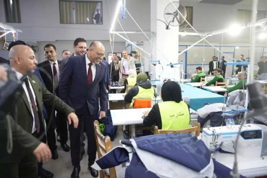 مذكرة تفاهم لـ ”وزارة العمل” تدعم المصانع بالعمالة الفنية المدربة وتعزيز الشراكة مع القطاع الخاص