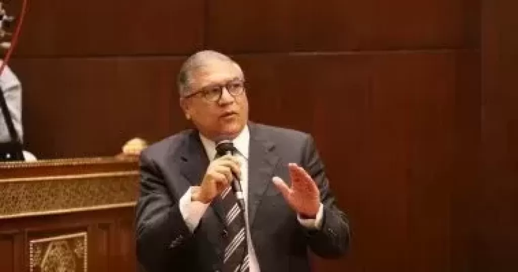 خط أحمر