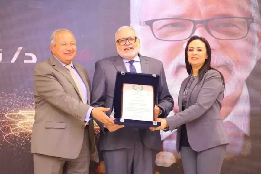 وزيرة التضامن الاجتماعي تشهد احتفالية جمعية التطوير والتنمية لجوائز مسابقة جائزة التميز لمنظمات المجتمع المدني