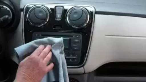 6 حيل لتنظيف سيارتك زى المحترفين من غير مغسلة و لا منتجات مكلفة