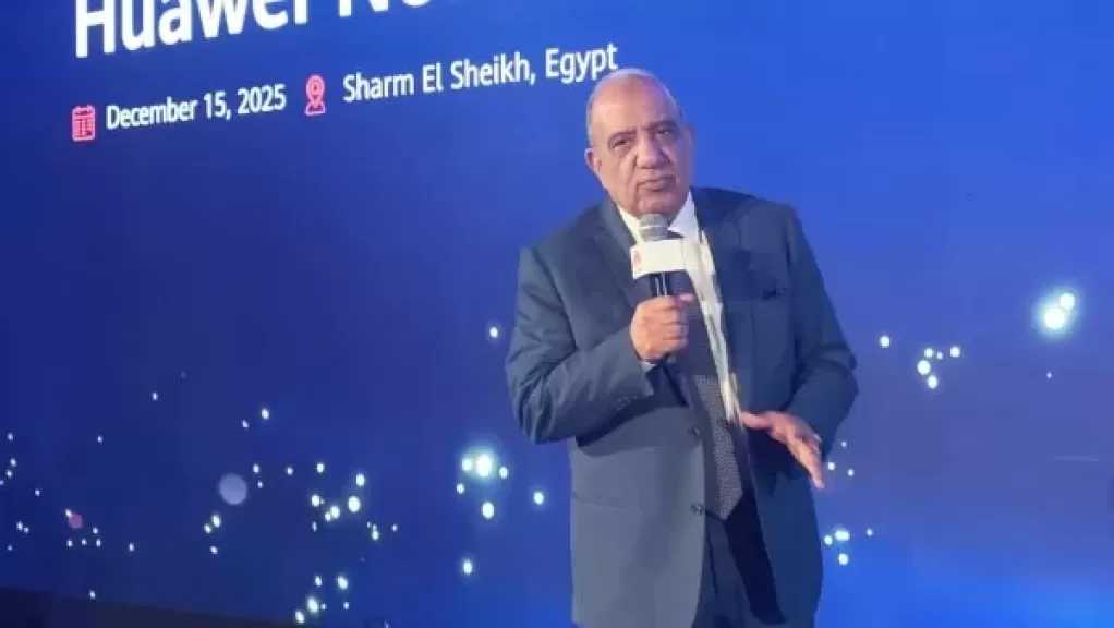 وزير الكهرباء: الاستفادة من التقنيات المتقدمة والشراكات الدولية لدمج مصادر الطاقة المتجددة