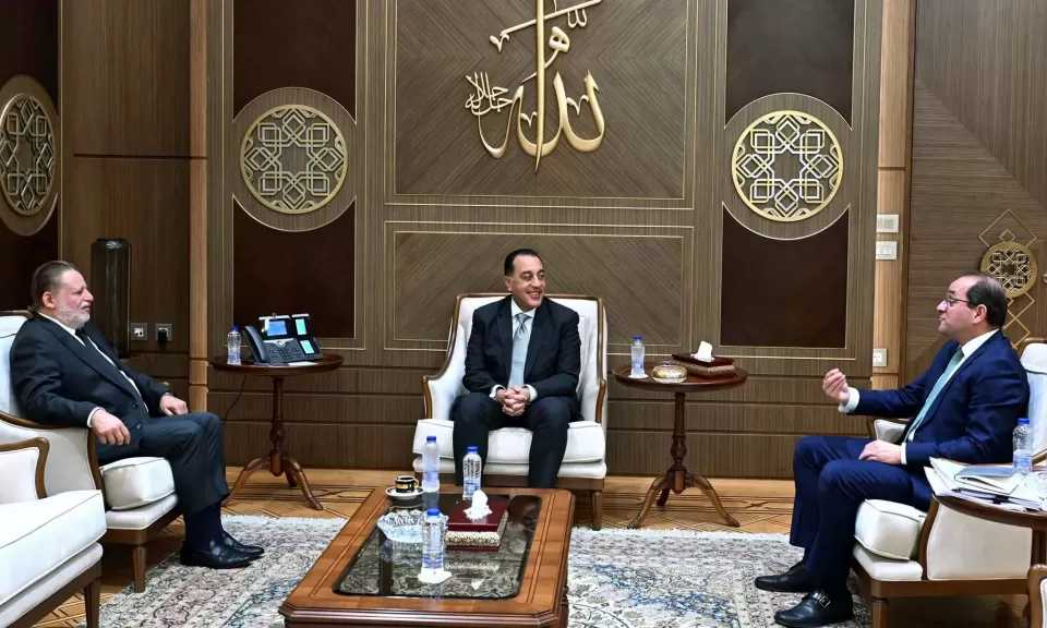 رئيس الوزراء يتابع جهود التنسيق بين السياستين المالية والنقدية بما يسهم في دعم النشاط الاقتصادي