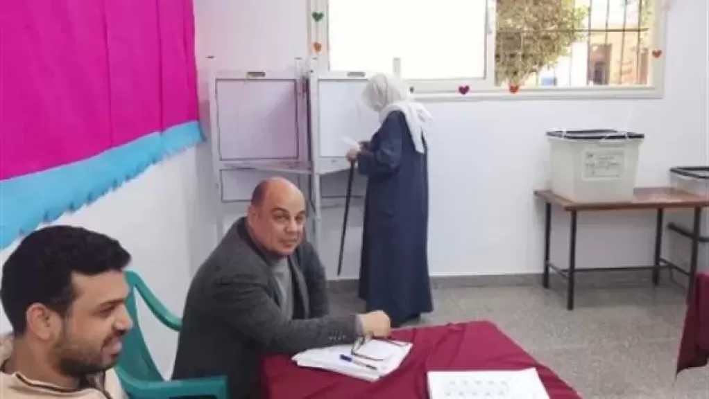 توافد المواطنين على لجان المطربة في جولة الإعادة لانتخابات النواب