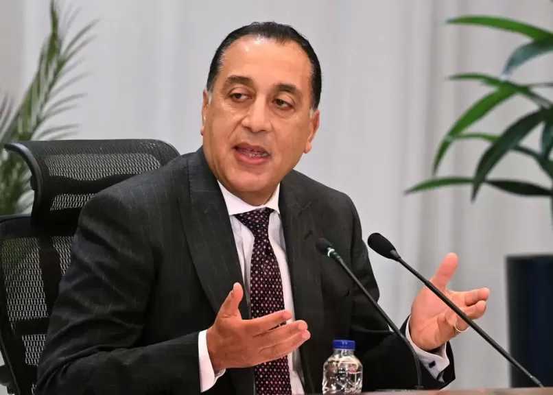 مدبولي: مصنع شركة ”قها” قادر على تلبية احتياجاتنا بالكامل من الطلمبات الغاطسة في ”حياة كريمة”