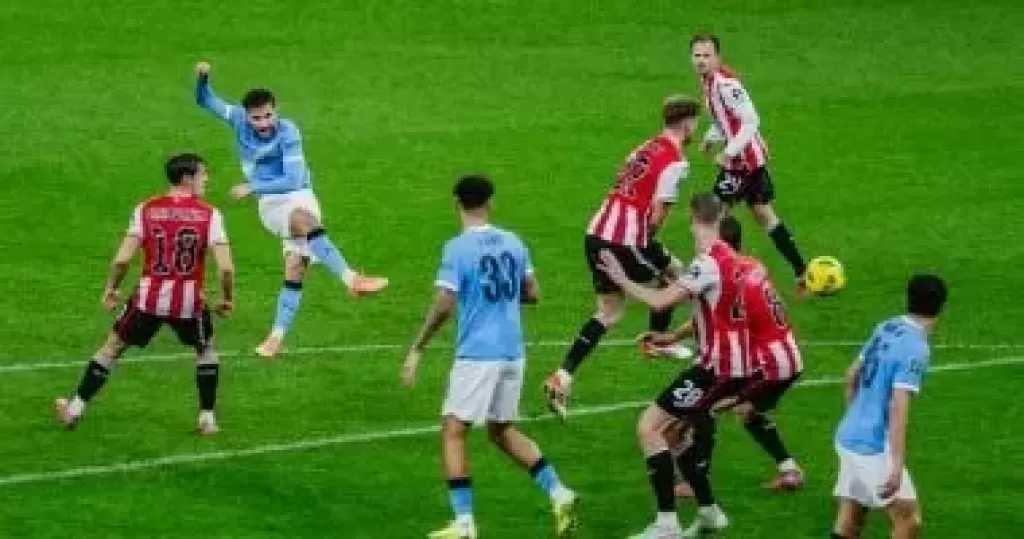 مانشستر سيتي يتأهل لنصف نهائي كأس الرابطة بثنائية أمام برينتفورد