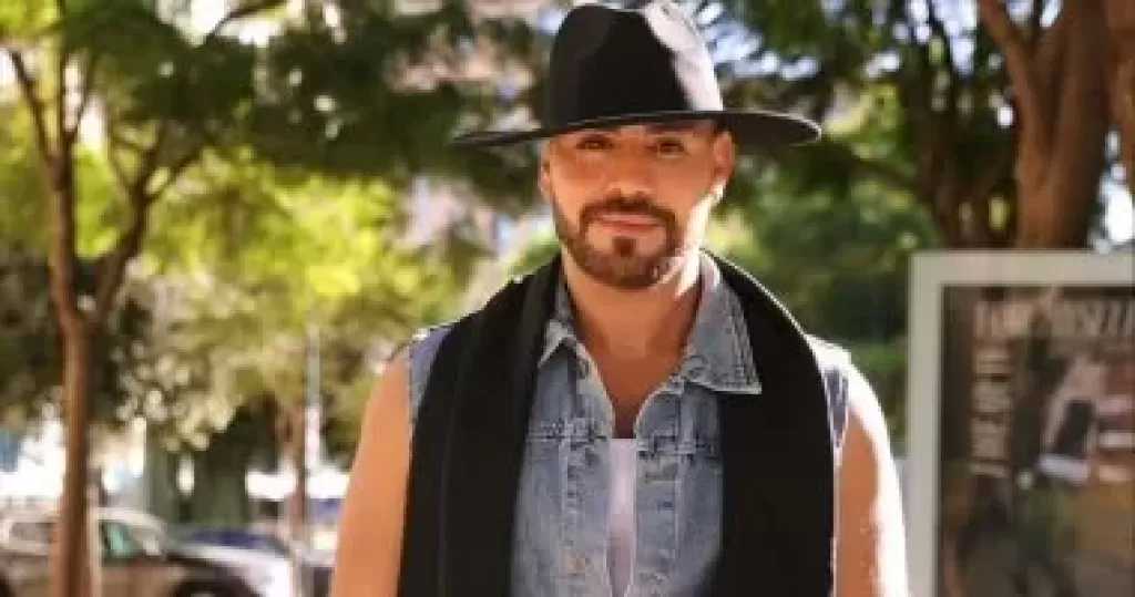 إيوان: ديو «قولو ماشالله» مع أحمد القيسى إهداء للمصريين