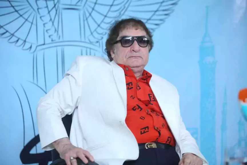 نقيب المهن التمثيلية: الفنان محيي إسماعيل بخير وحالته مستقرة