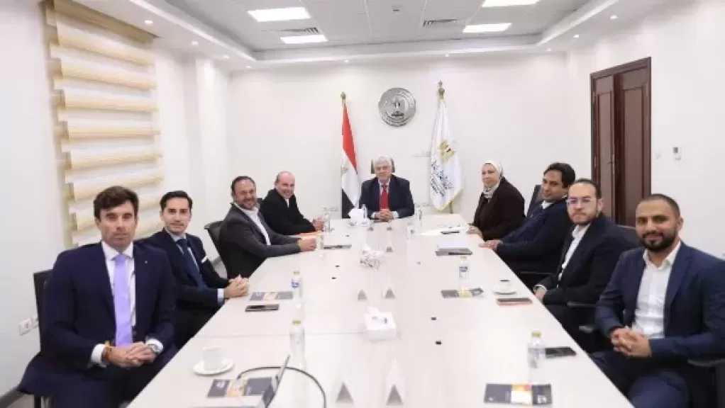 وزير التعليم العالي يبحث تعزيز التعاون مع جامعة سان أنطونيو بإسبانيا