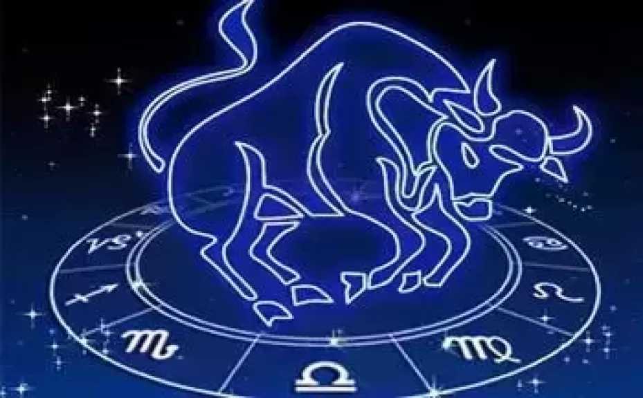 برج الثور.. حظك اليوم السبت 3 يناير 2026
