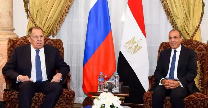 مشاورات سياسية بين وزيري الخارجية المصري والروسي بالقاهرة