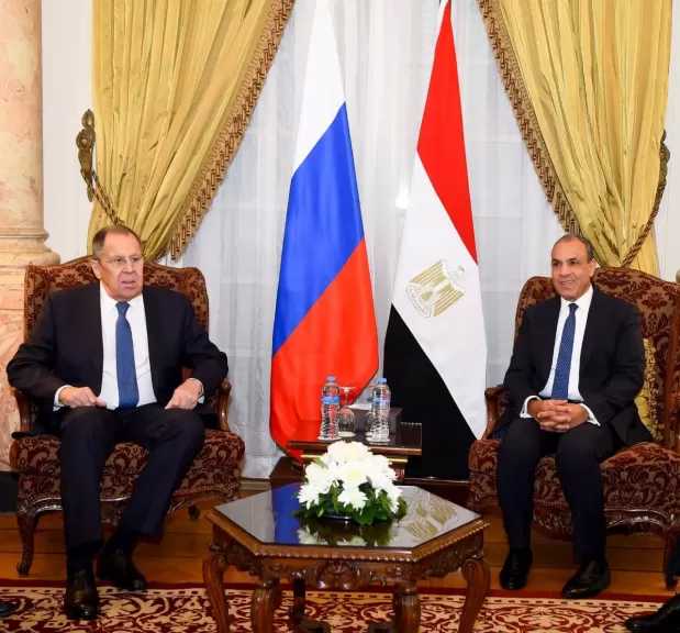 مشاورات سياسية بين وزيري الخارجية المصري والروسي بالقاهرة
