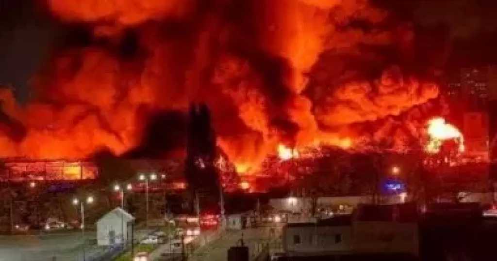 5 شهداء على الأقل جراء قصف مدفعى إسرائيلى على حى التفاح فى مدينة غزة