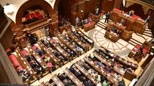 الشيوخ يستأنف جلساته بمناقشة تعديلات قانون الكهرباء ونقابة المهن الرياضية