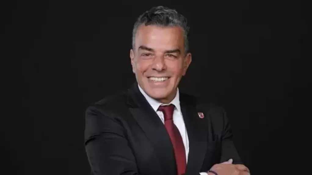 خالد مرتجي يتنازل عن مقاضاة مشجع تعدى عليه لفظيا