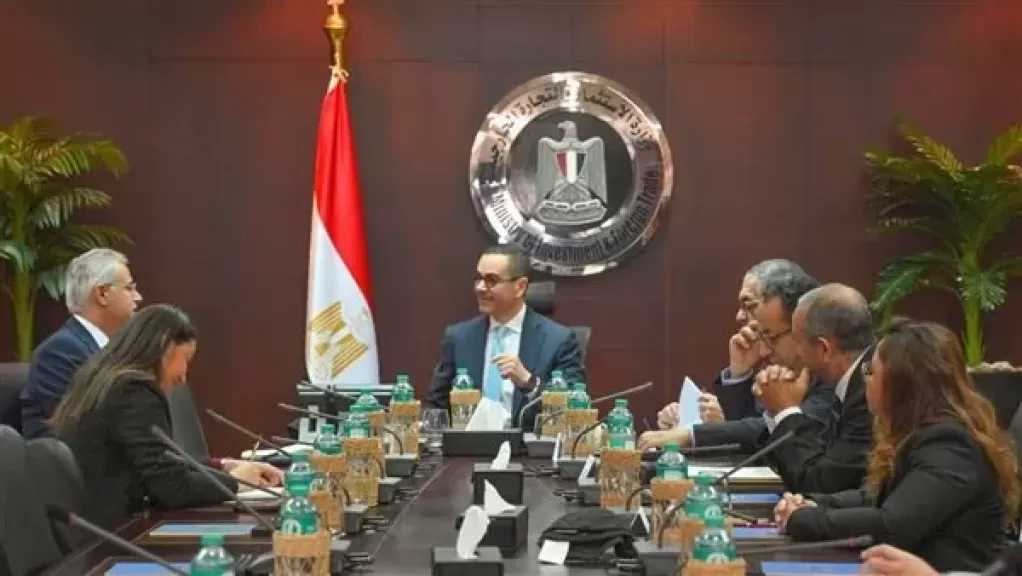 وزير الاستثمار: ضح 550 مليار دولار خلال السنوات الماضية لتحسين البنية التحتية
