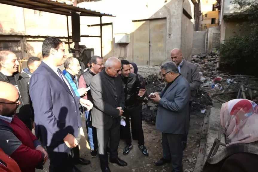 محافظ الدقهلية يتفقد محطة الصرف الصحي بعزبة عقل بالمنصورة.. صور