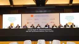 تحالف مصرفي يضم ثمانية بنوك يمنح تمويلا مشتركا بقيمة 8 مليارات جنيه مصري لصالح شركة أورانج مصر للاتصالات