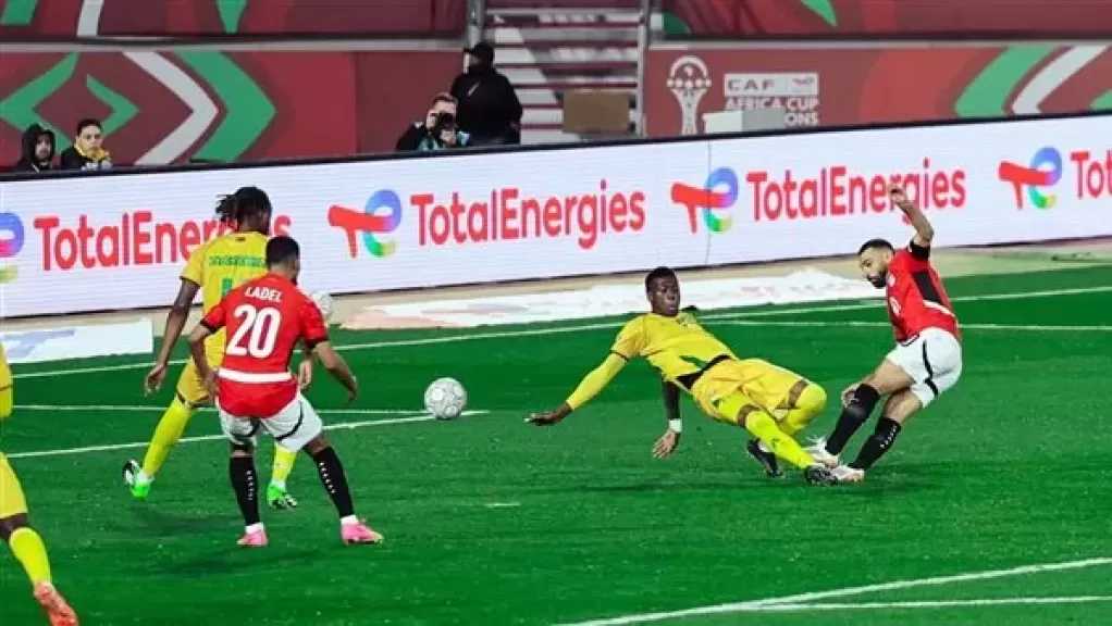 الصحف الإنجليزية تبرز انتصار منتخب مصر بقيادة صلاح أمام زيمبابوي