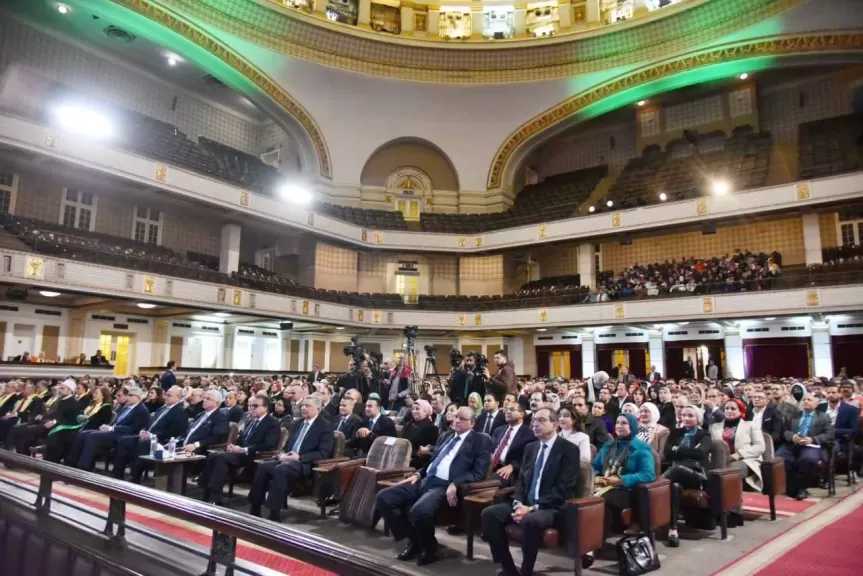 وزير الصحة يؤكد: العلم ركيزة أساسية لاقتصاد المعرفة والابتكار في مصر| صور