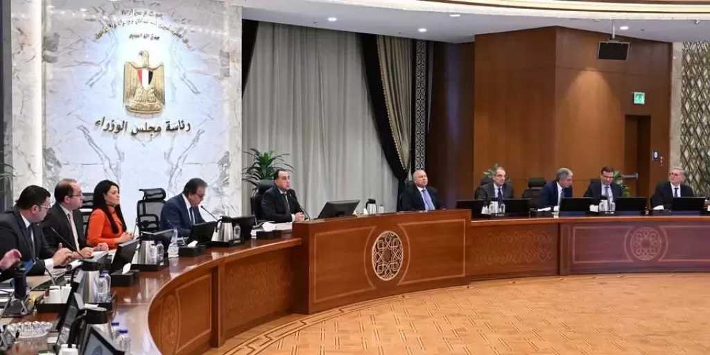 رئيس الوزراء يتابع جهود صياغة الرؤية المستقبلية للسياسات الاستثمارية المحفزة والتيسيرات في مختلف القطاعات