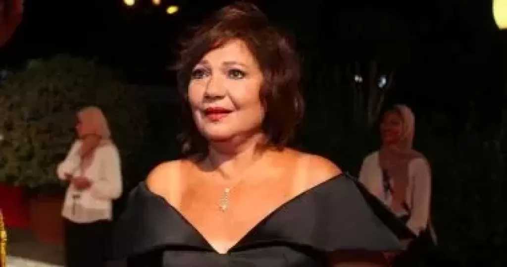 صفحة مزورة تحمل اسم عايدة رياض تنشر شائعة وفاتها ثم تنفيها