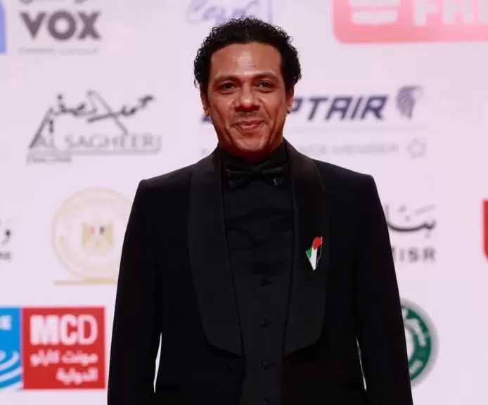 حمزة العيلي يدعم ريهام عبدالغفور بعد انتهاك خصوصيتها.. ويشيد بدور النقابة