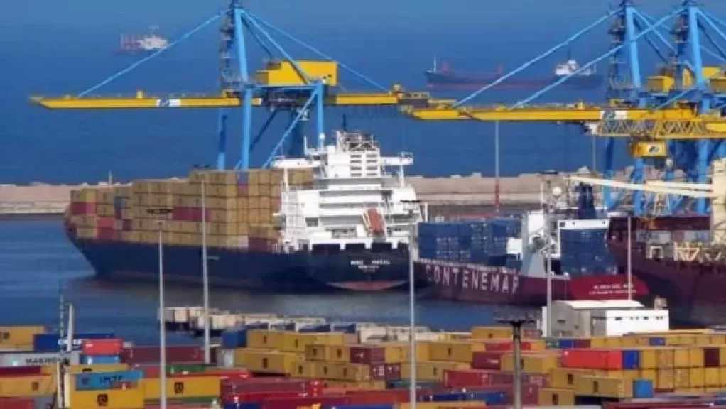 تداول 22 ألف طن بضائع عامة ومتنوعة بموانئ البحر الأحمر